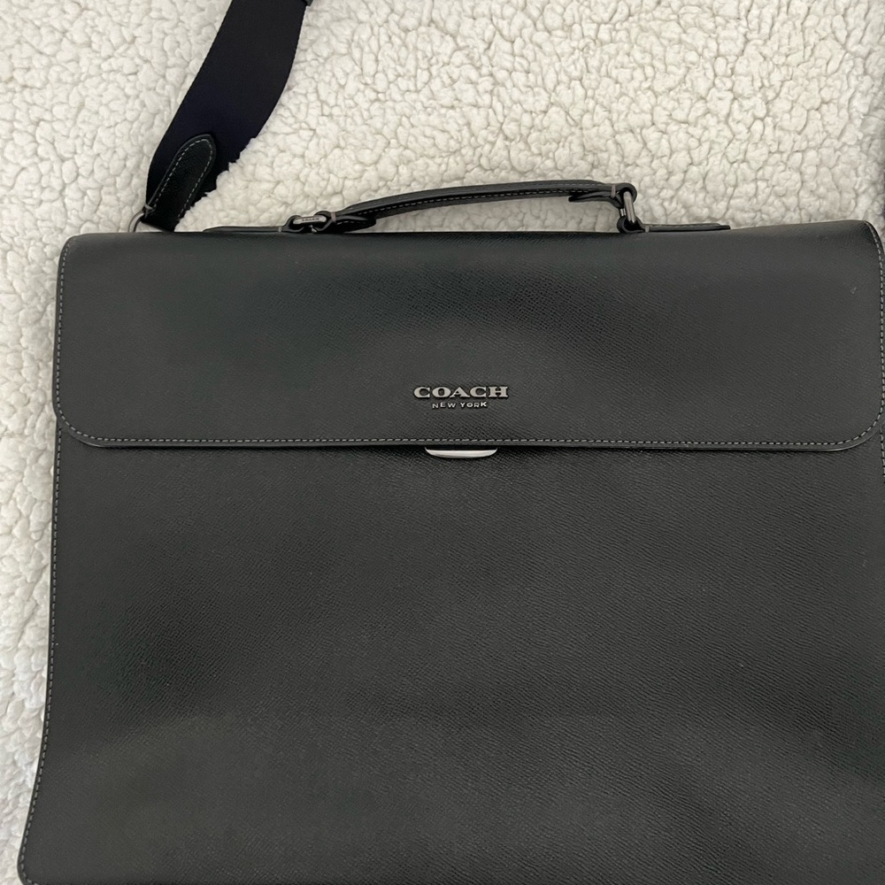 COACH Black Leather Travel Shoulder Bag Briefcase Suede Lined (Accepting Offers)